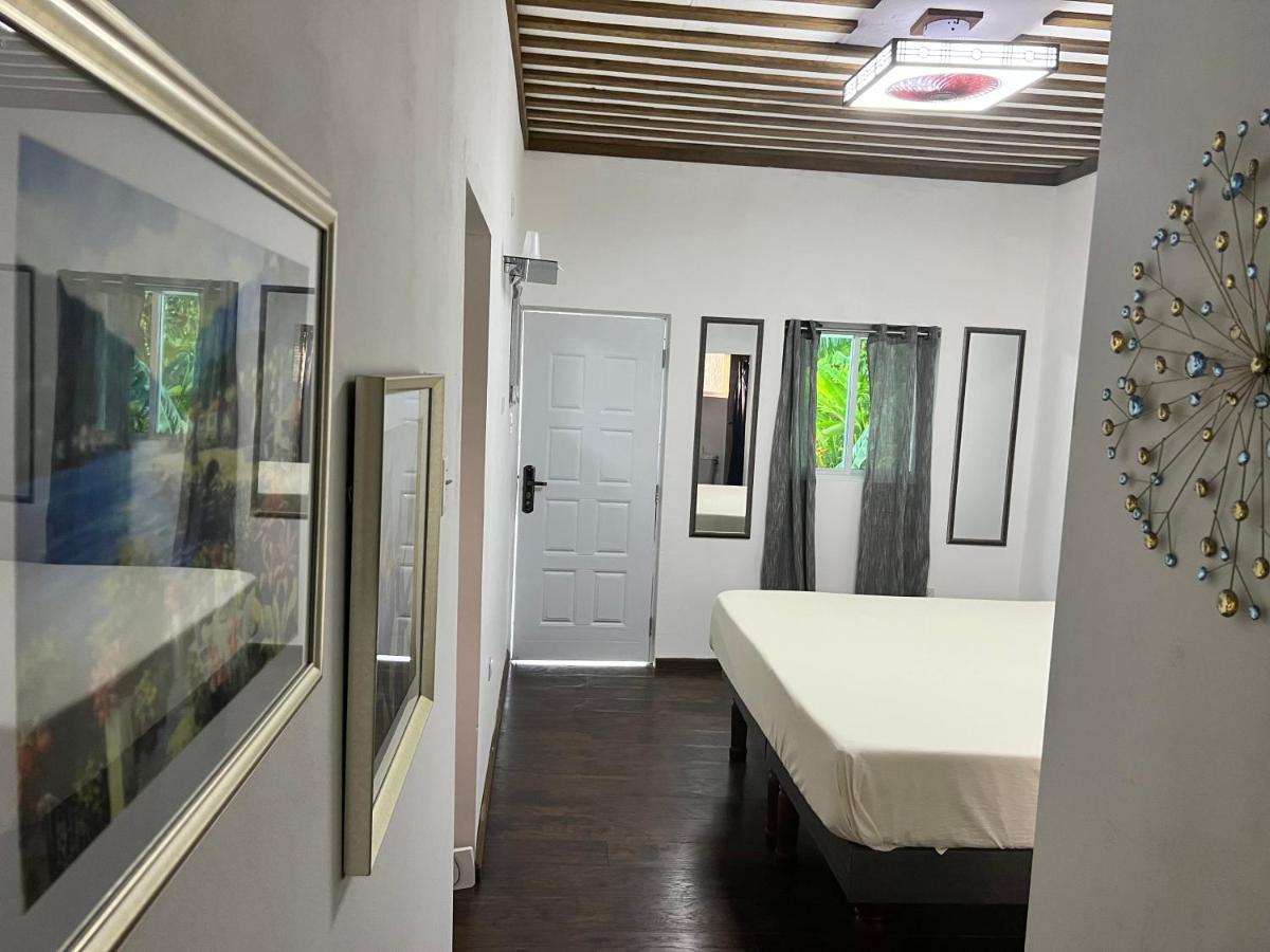 Jamaica Colors Hotel And Eco-Retreat Πορτ Αντόνιο Εξωτερικό φωτογραφία