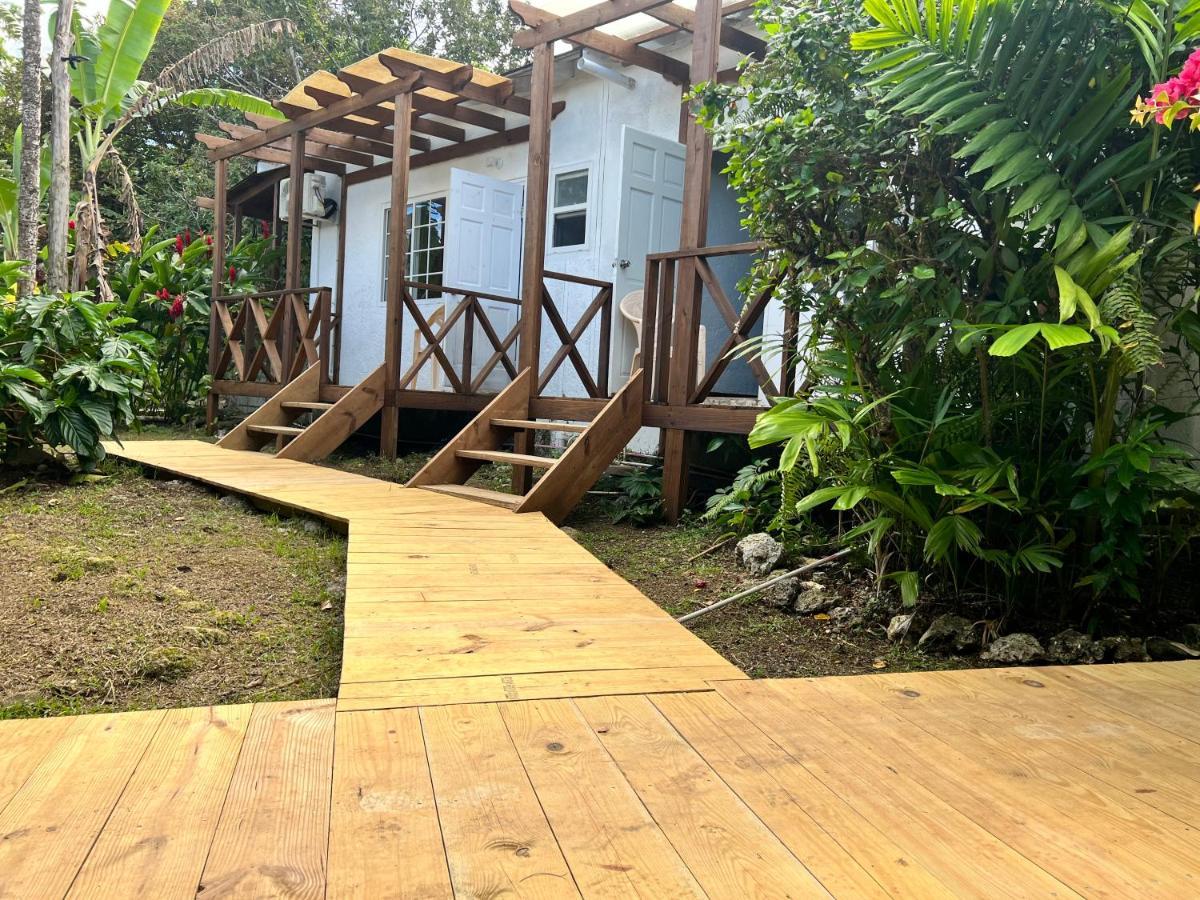 Jamaica Colors Hotel And Eco-Retreat Πορτ Αντόνιο Εξωτερικό φωτογραφία